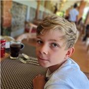 13 Jahre alt, männlich Nachhilfe für Grundschulkinder